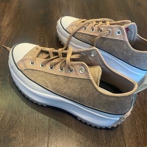 Converse Run Star platform sneakers